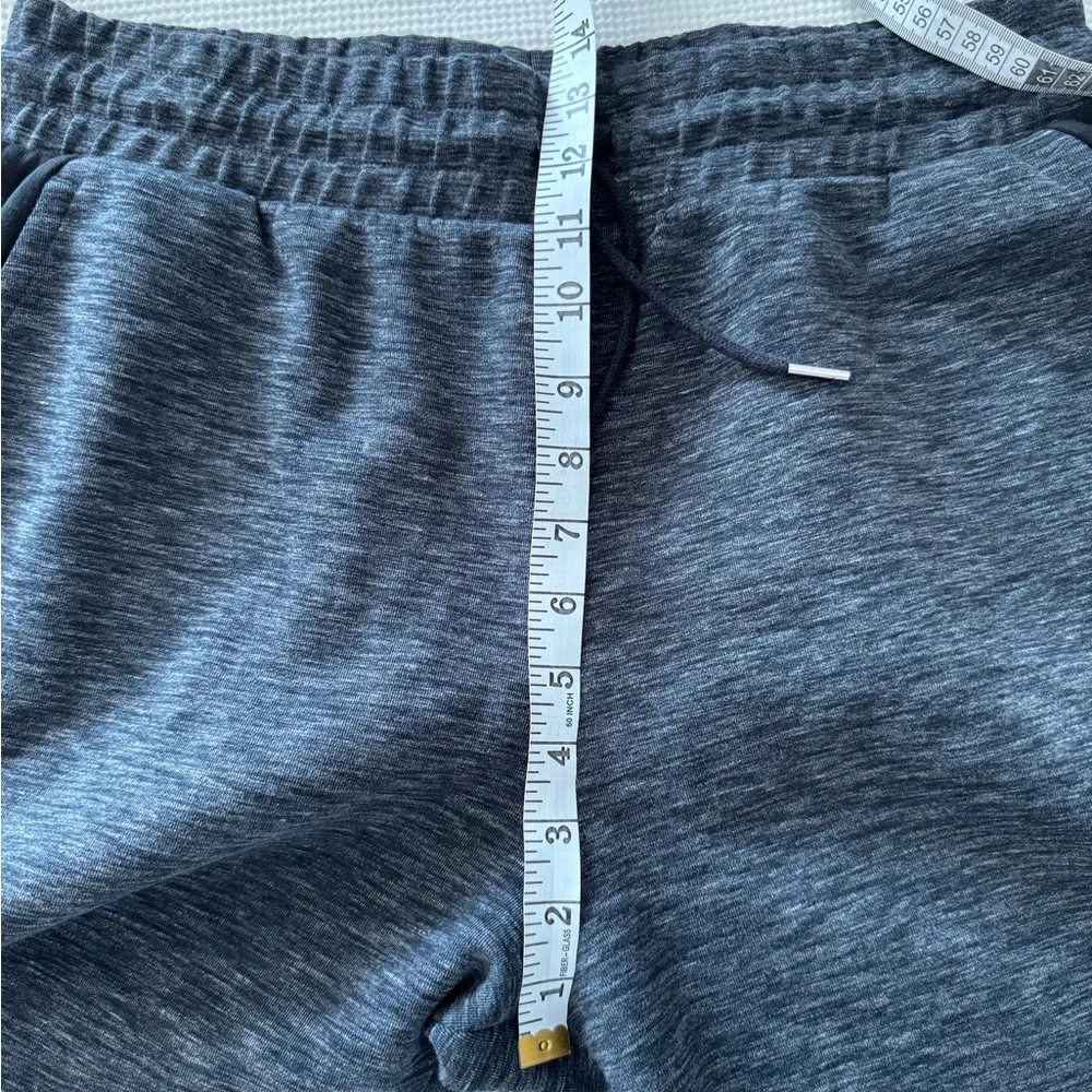 Puma Women's EVOSTRIPE joggers Pants Knitted‎ Black-Heather size large - Picture 8 of 16